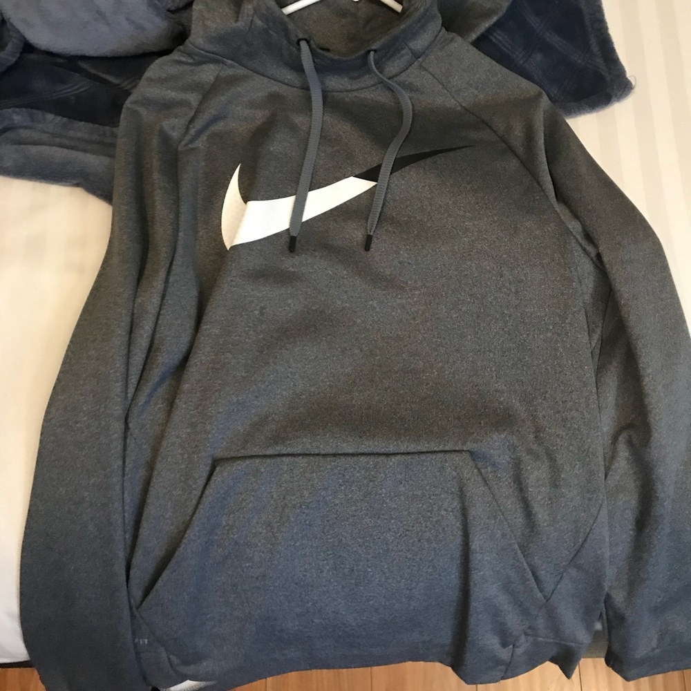 Nike sweater